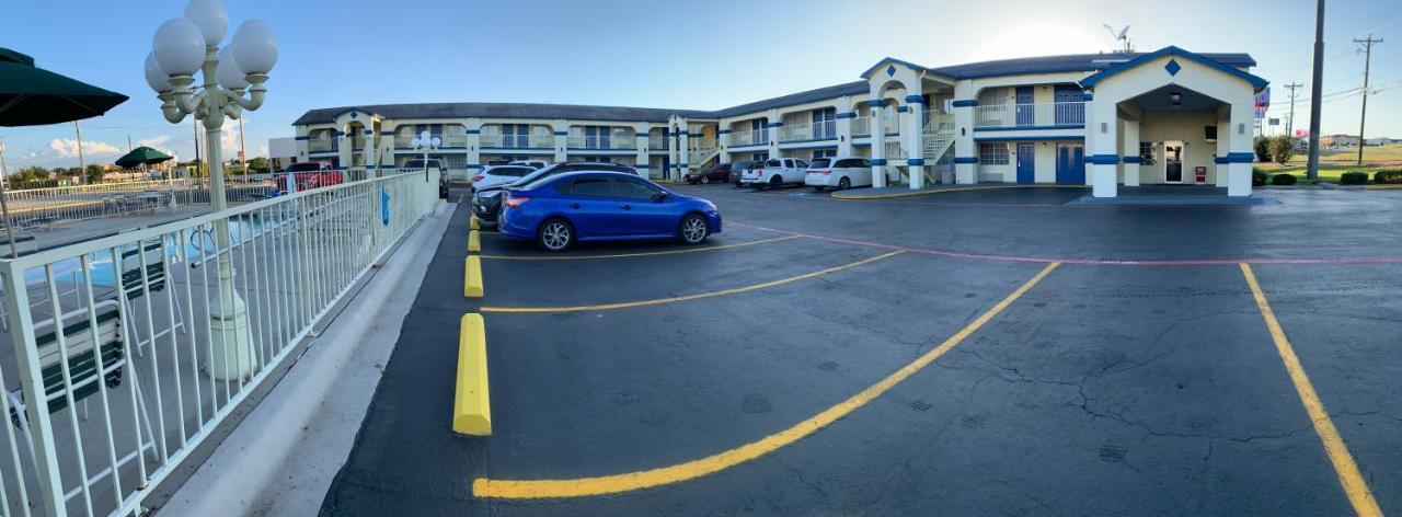 Travelodge By Wyndham Killeen/Fort Hood Εξωτερικό φωτογραφία